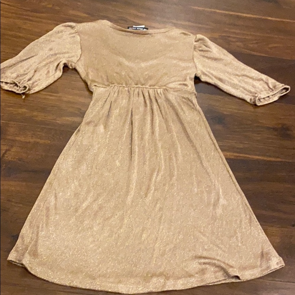 Dress - Picture 5 of 6